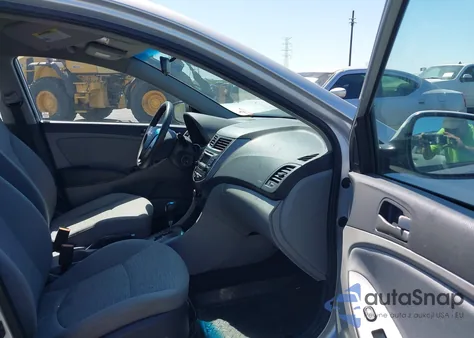 2017 Hyundai Accent Se z USA, uszkodzony, nr VIN KMHCT4AE8HU240676